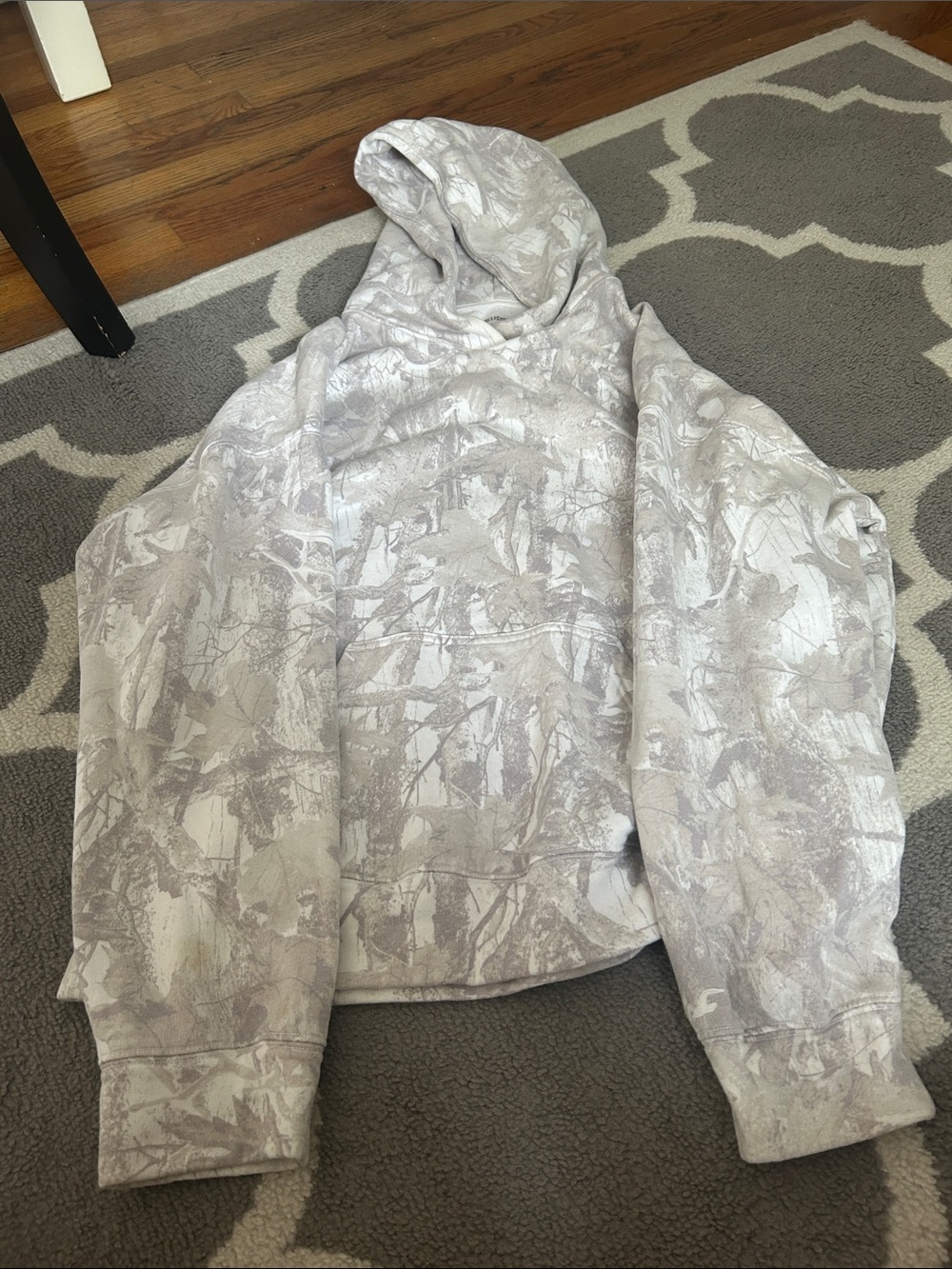 Hollister Women's Light Gray Hoodie Jacket - Neutral Tone Hoodie